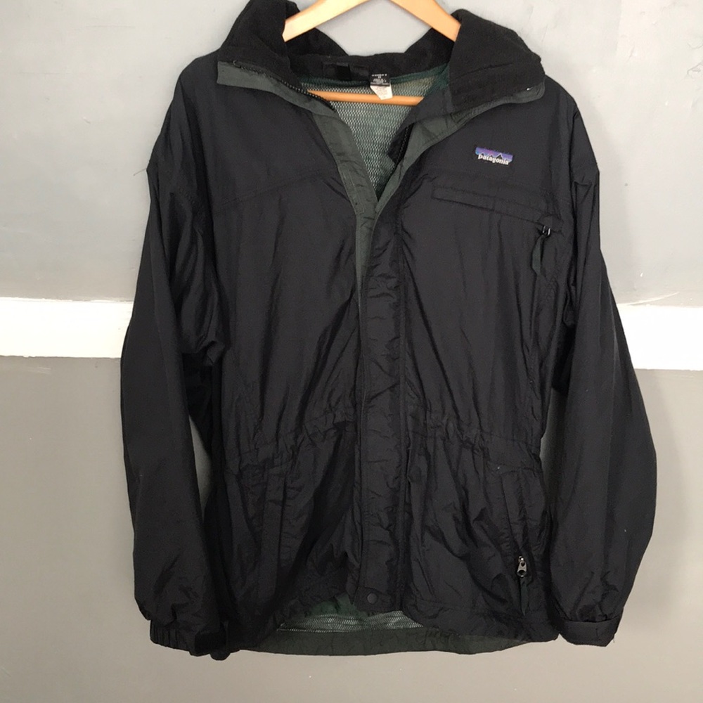 Women’s Patagonia rain jacket
